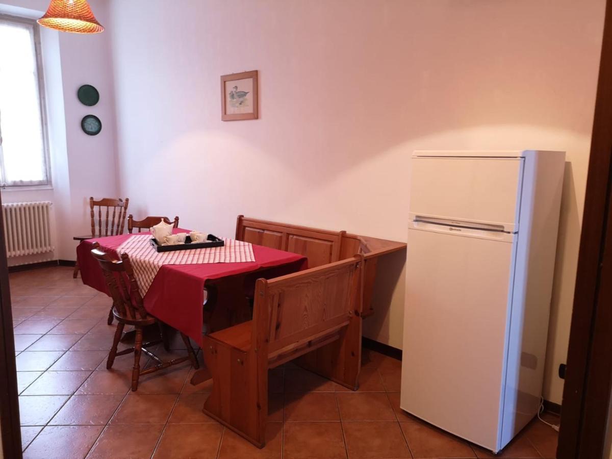 Appartamento Le Due Rocche Arona Exterior foto